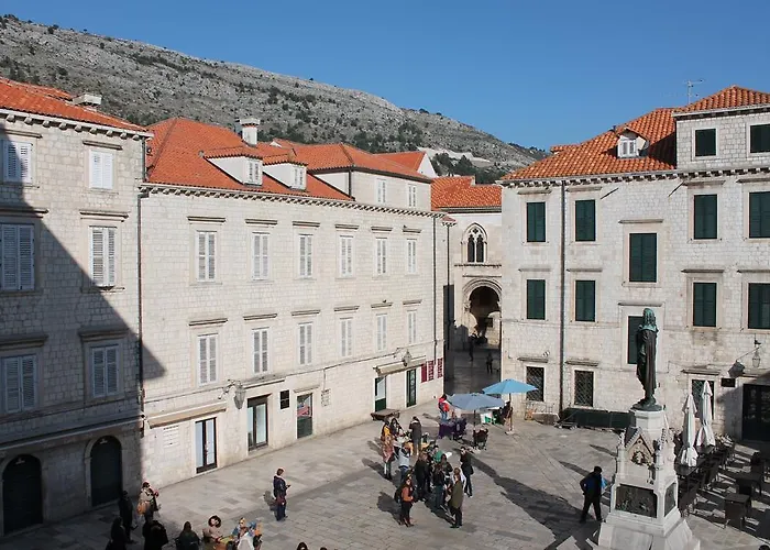 Apartments Nerio