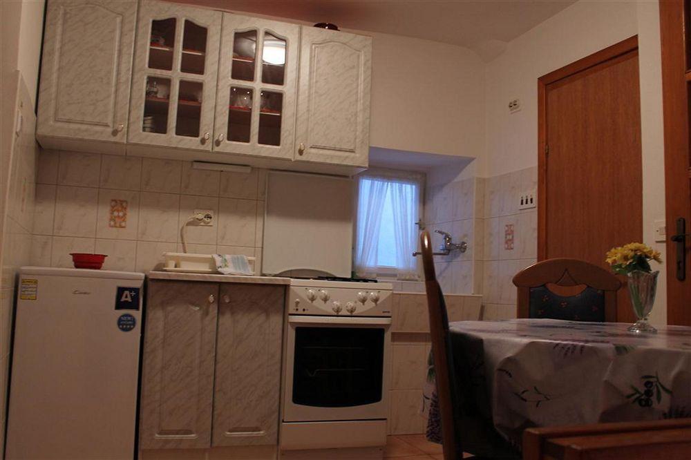Nerio Apartma *